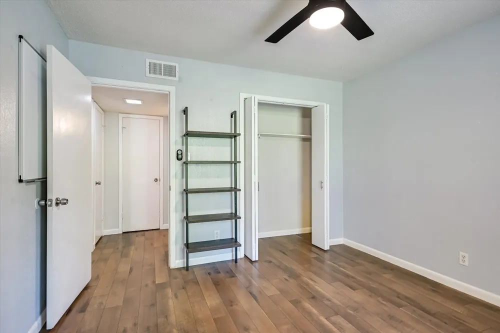 2425 Ashdale Drive #32 Austin, TX 78757