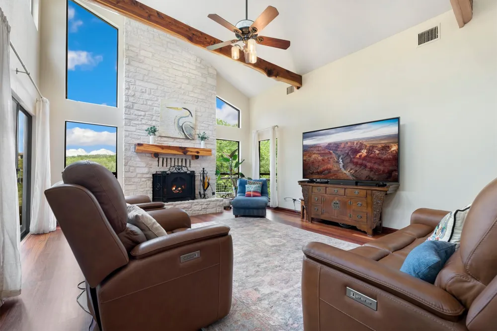14951 Arrowhead Drive Volente, TX 78641