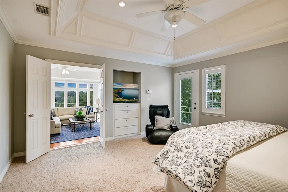 22514 Felicia Drive Spicewood, TX 78669