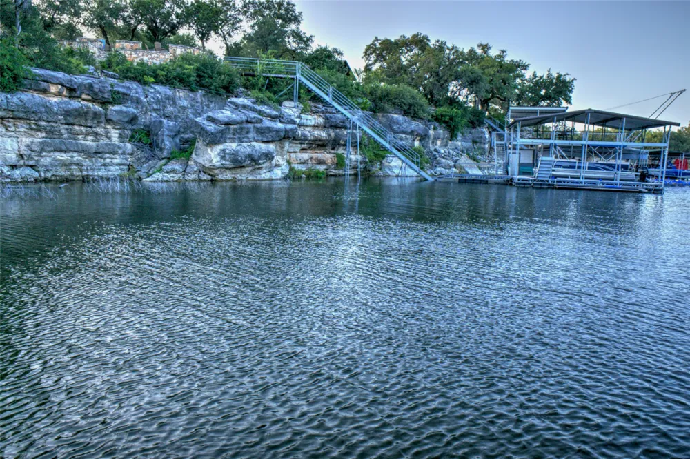22514 Felicia Drive Spicewood, TX 78669