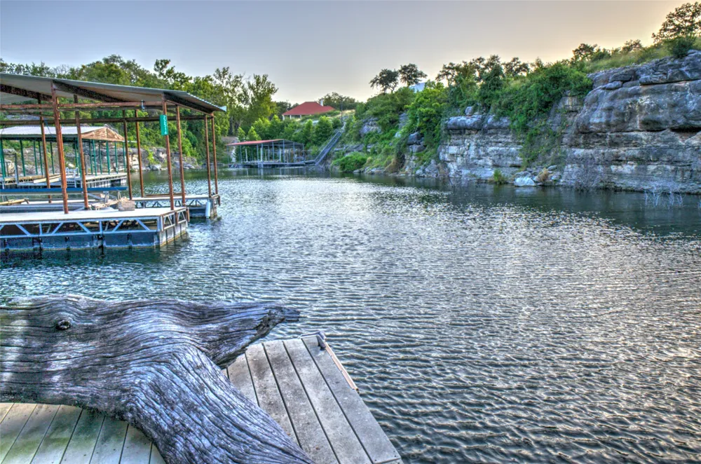 22514 Felicia Drive Spicewood, TX 78669
