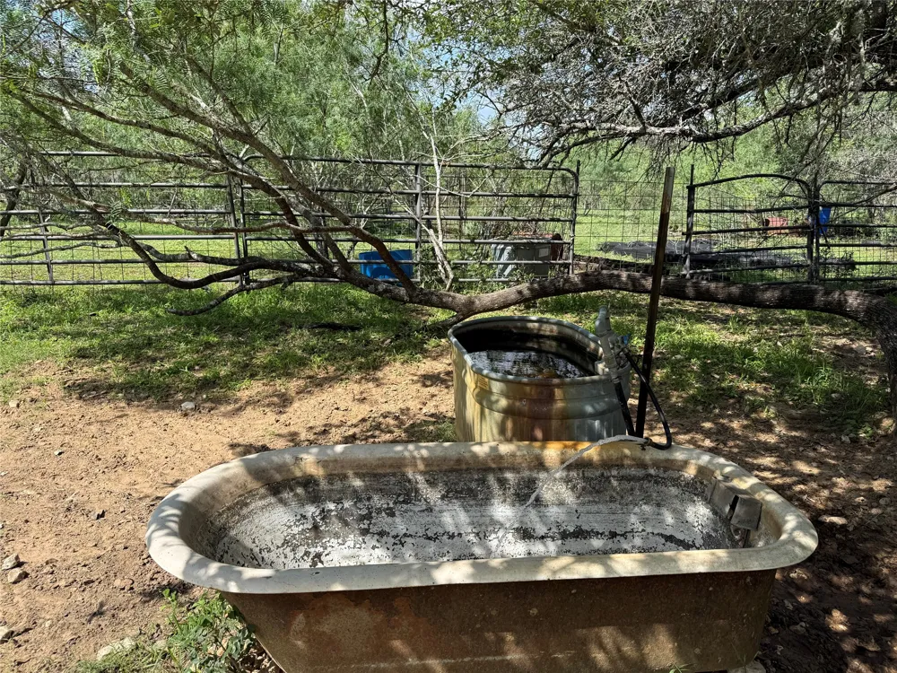 1880 Fm 2571 Smithville, TX 78957