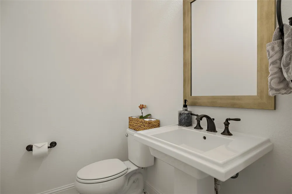 4721 Modena Bay Bend Leander, TX 78641