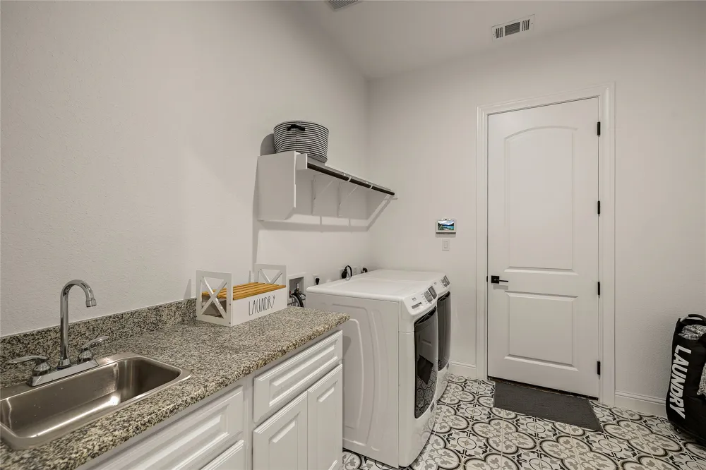 4721 Modena Bay Bend Leander, TX 78641