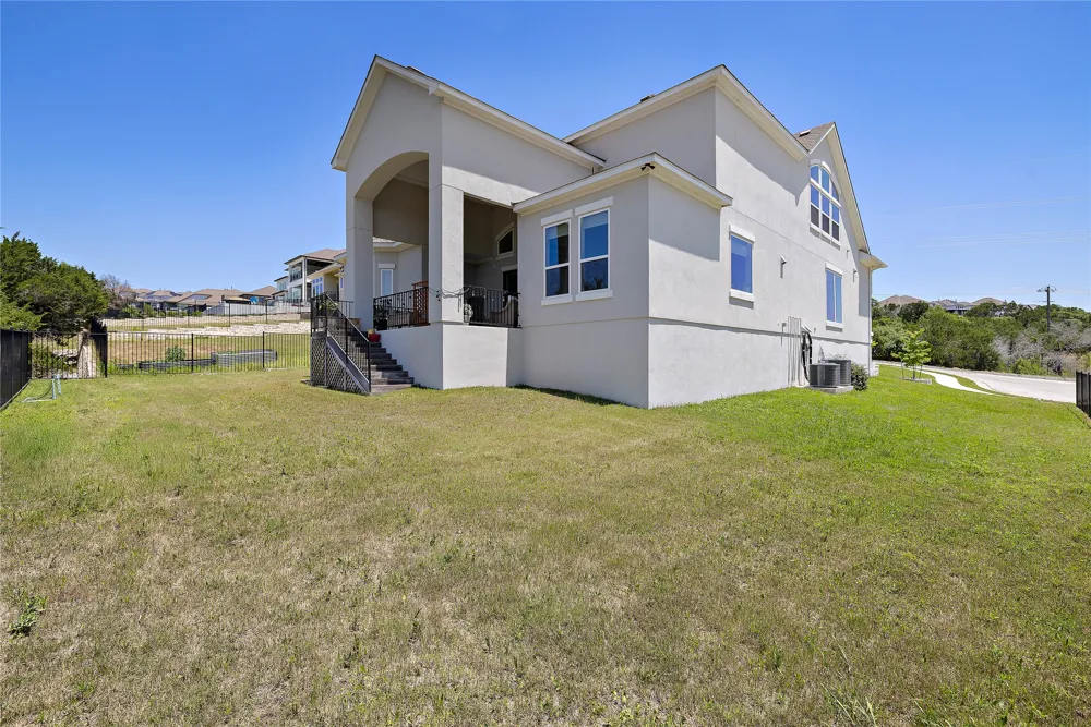4721 Modena Bay Bend Leander, TX 78641