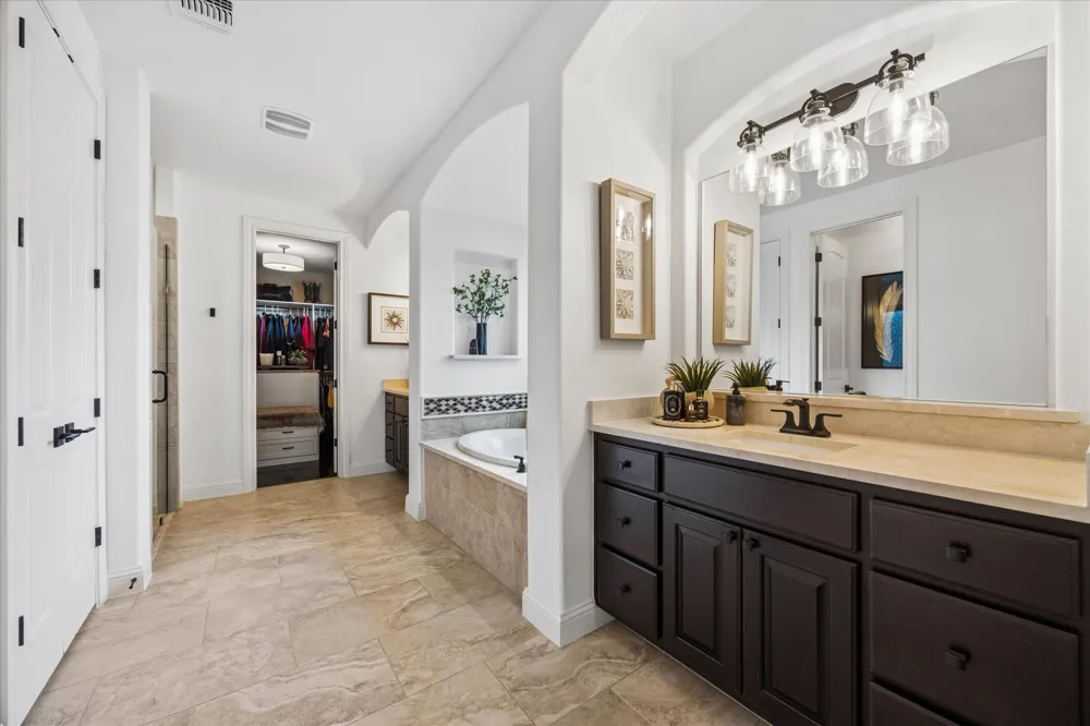 3718 Lajitas Leander, TX 78641