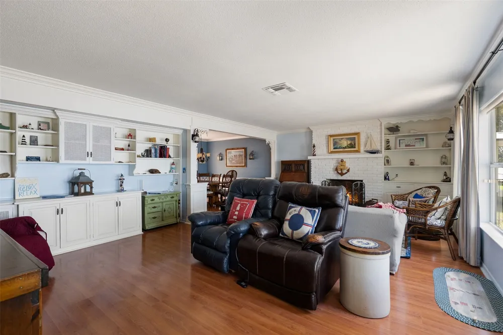 324 Granite Shoals Lane Sunrise Beach, TX 78643