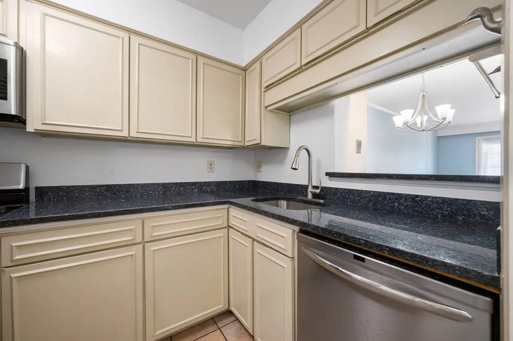 7920 Rockwood Lane #209 Austin, TX 78757