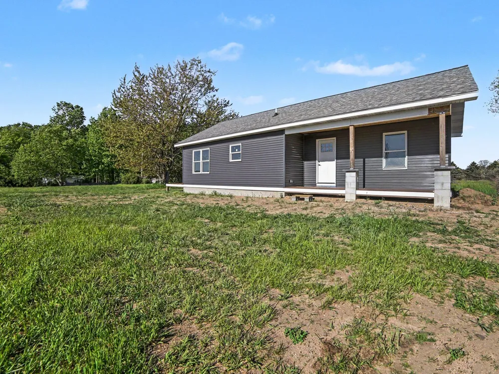 6193 S Pere Marquette Highway Pentwater, MI 49449