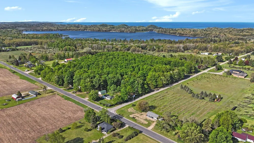 6193 S Pere Marquette Highway Pentwater, MI 49449