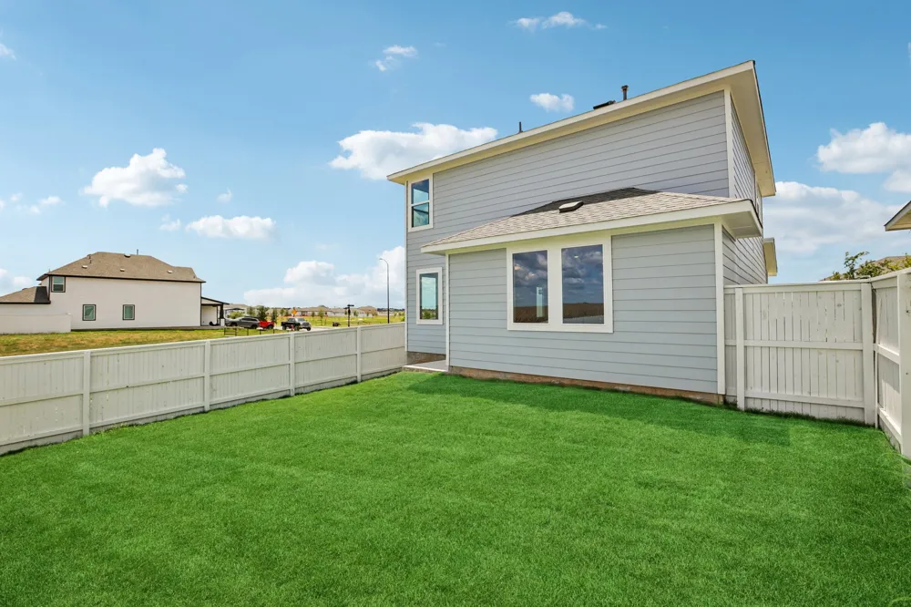 108 Cider Creek Drive Elgin, TX 78621