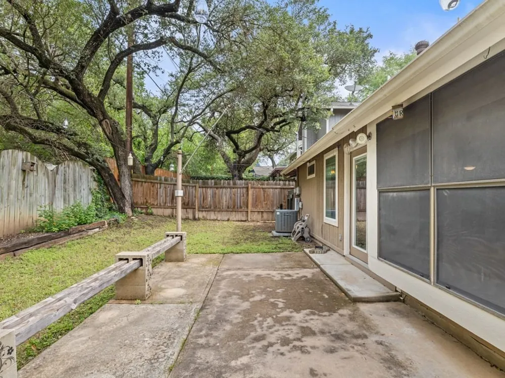 10606 Platt River Drive Austin, TX 78748
