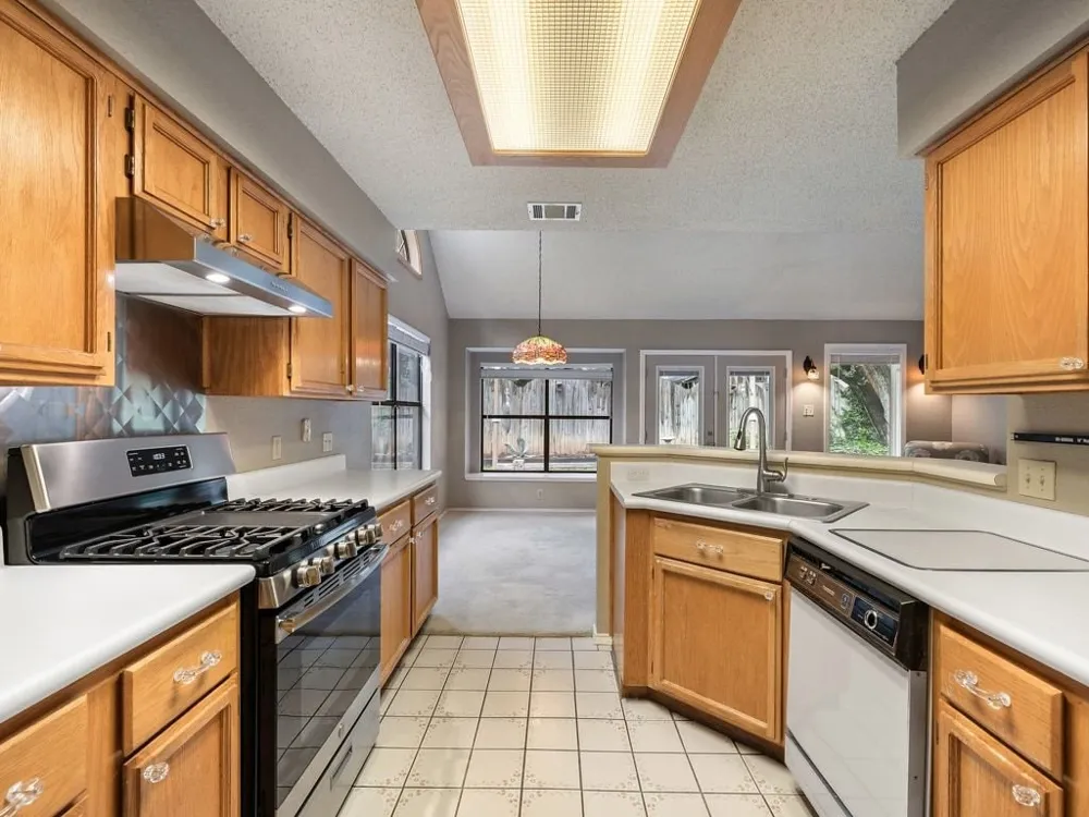 10606 Platt River Drive Austin, TX 78748