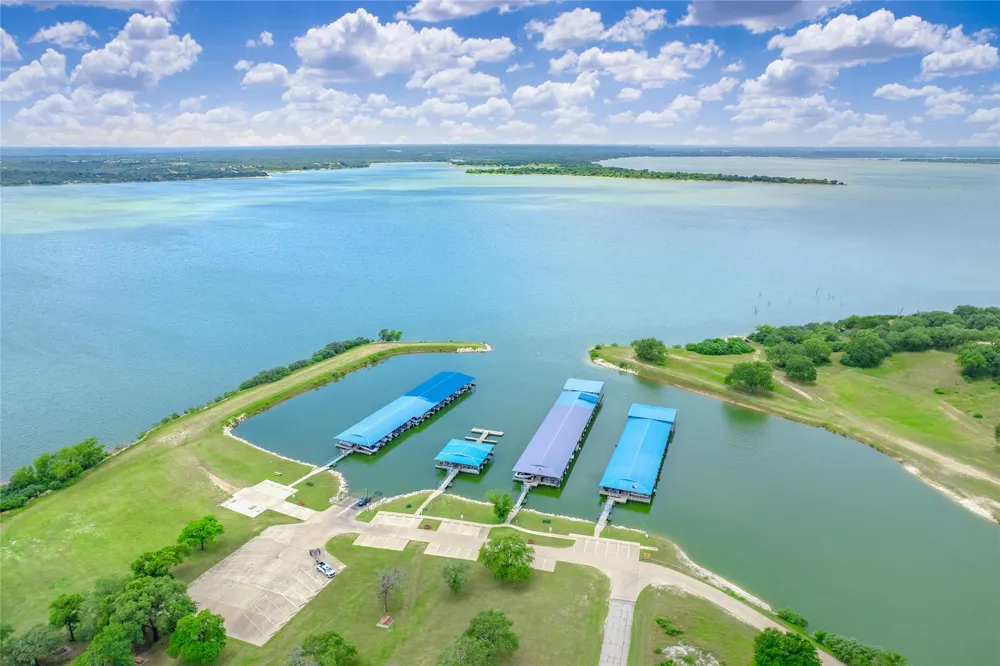 18107 Forrest Drive Whitney, TX 76692