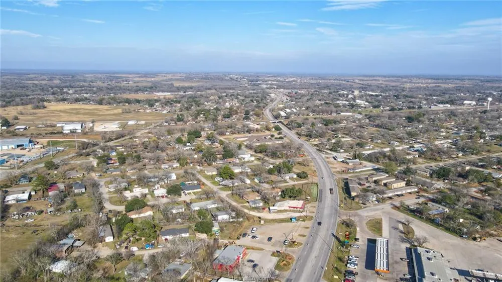 806 N Oneal Street Caldwell, TX 77836