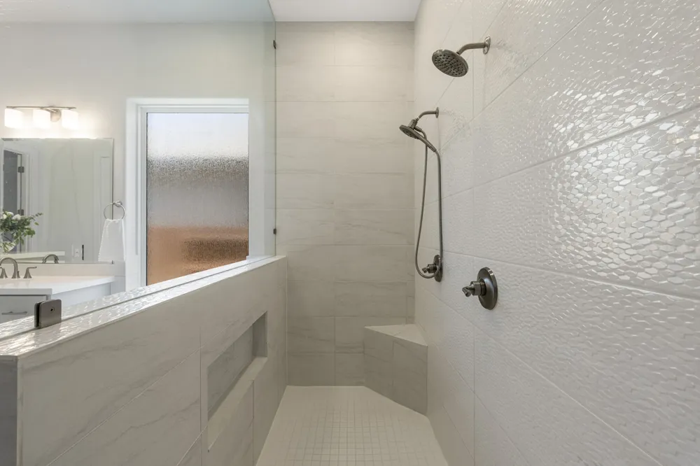 298 Canal Drive Dripping Springs, TX 78620