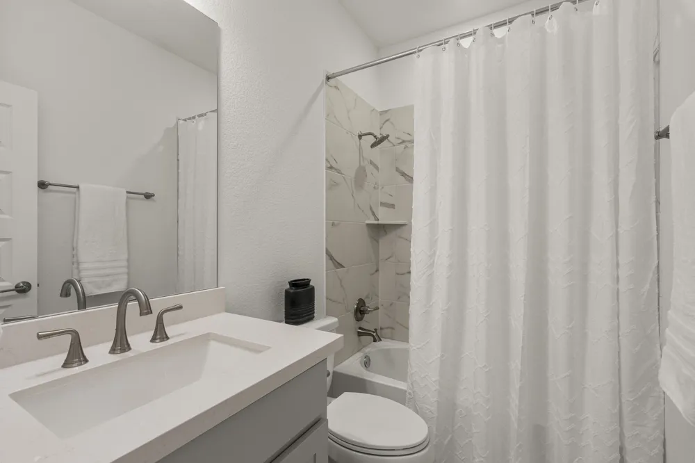 298 Canal Drive Dripping Springs, TX 78620