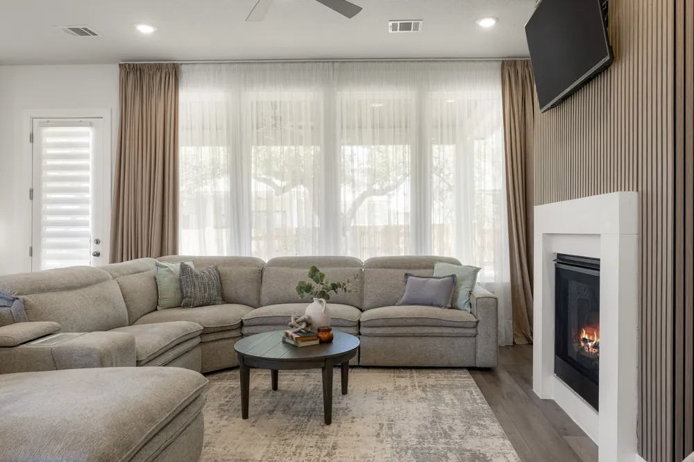 298 Canal Drive Dripping Springs, TX 78620