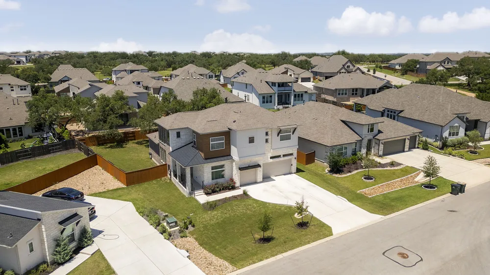 298 Canal Drive Dripping Springs, TX 78620