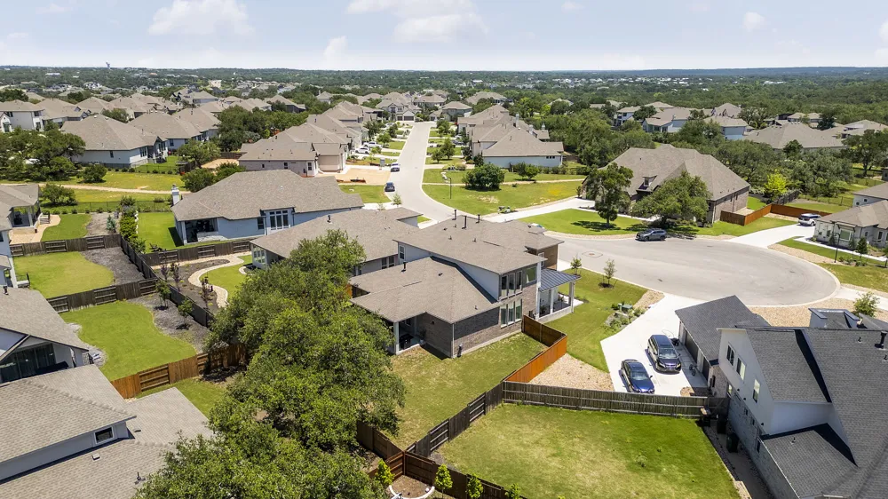 298 Canal Drive Dripping Springs, TX 78620