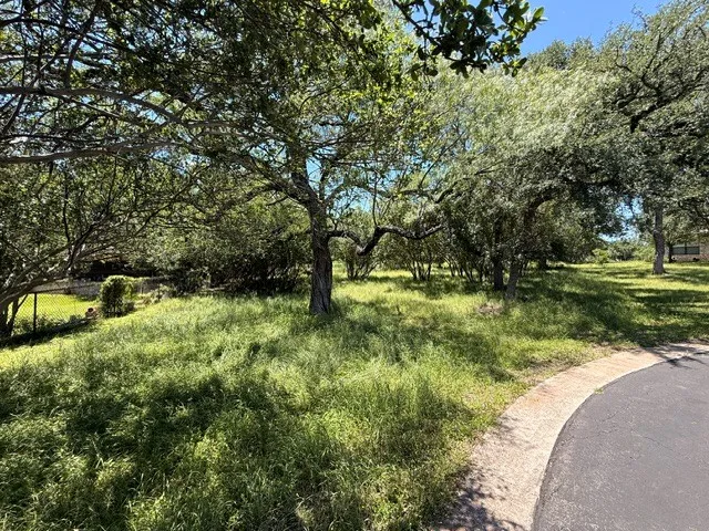 8009 Tee Off Horseshoe Bay, TX 78657