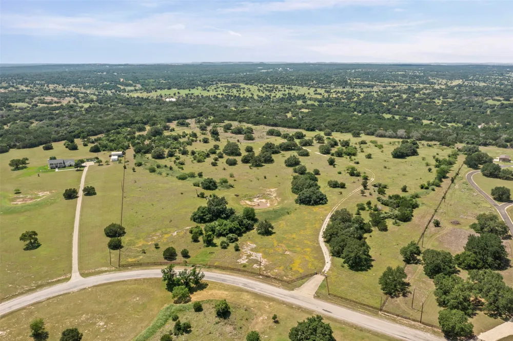 1306 Hidden Springs Drive Salado, TX 76571