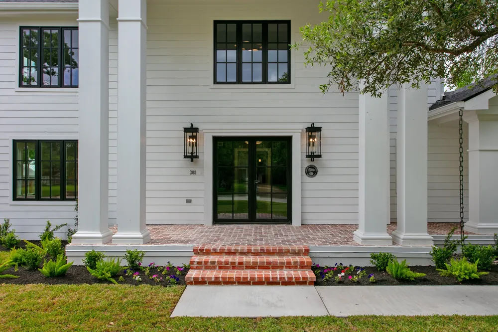 308 Pershing Avenue College Station, TX 77840