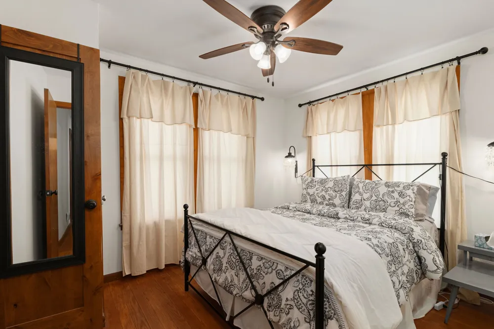258 Water Street La Grange, TX 78945