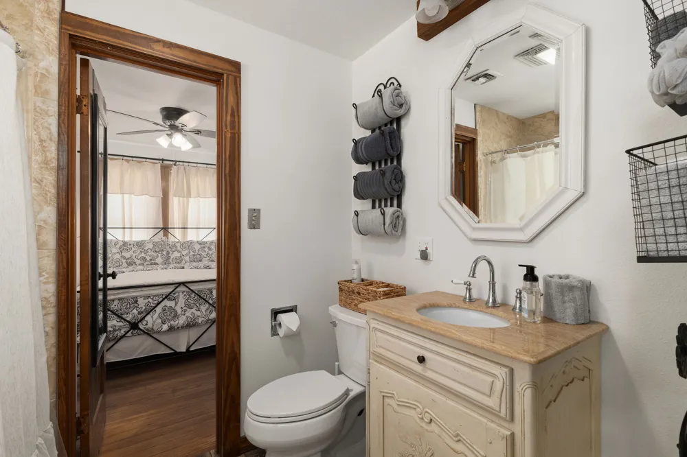 258 Water Street La Grange, TX 78945