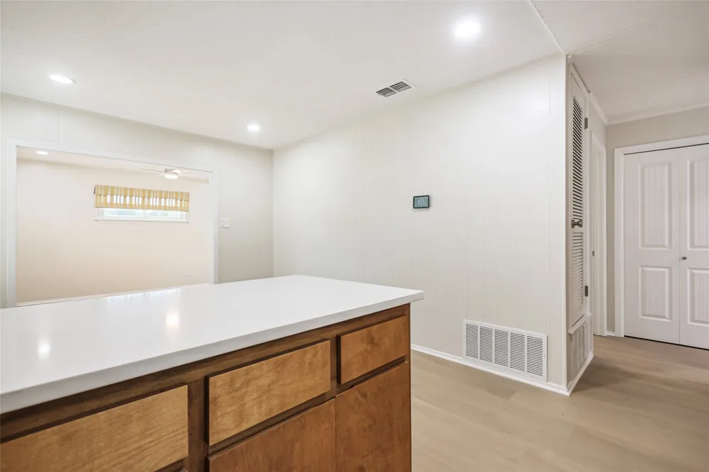 3112 Crosscreek Drive Austin, TX 78757