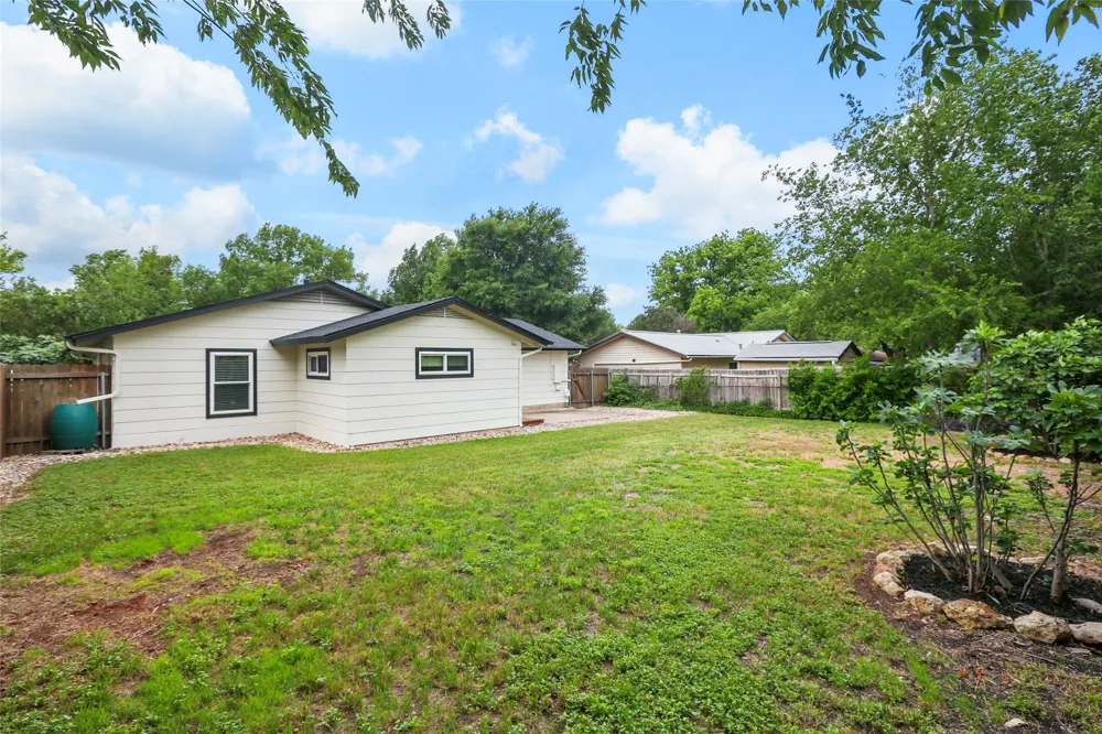 3112 Crosscreek Drive Austin, TX 78757