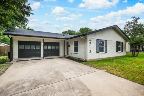 3112 Crosscreek Drive