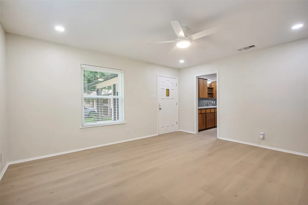 3112 Crosscreek Drive Austin, TX 78757