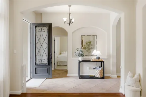 214 Bellagio Drive