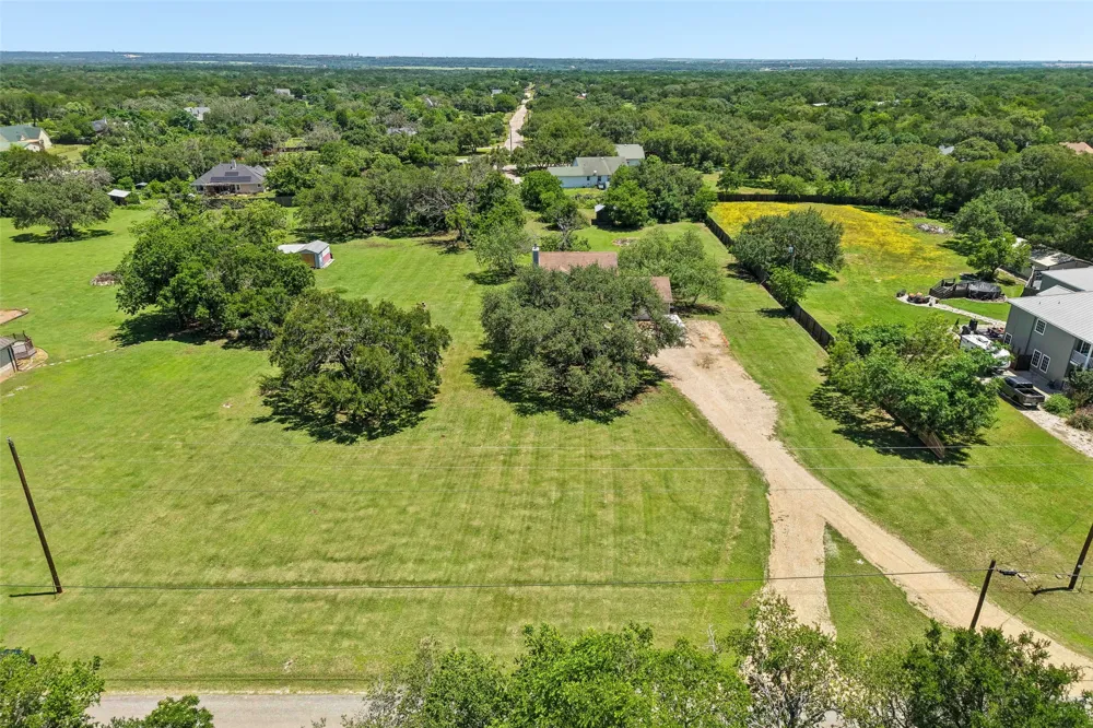 3310 Lime Kiln Road San Marcos, TX 78666