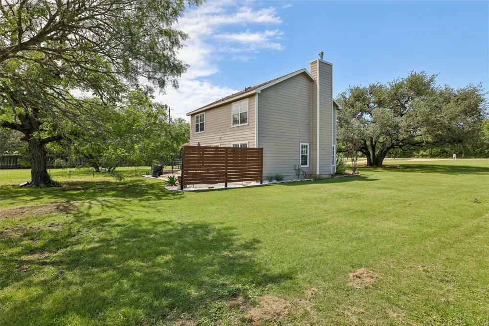 3310 Lime Kiln Road San Marcos, TX 78666