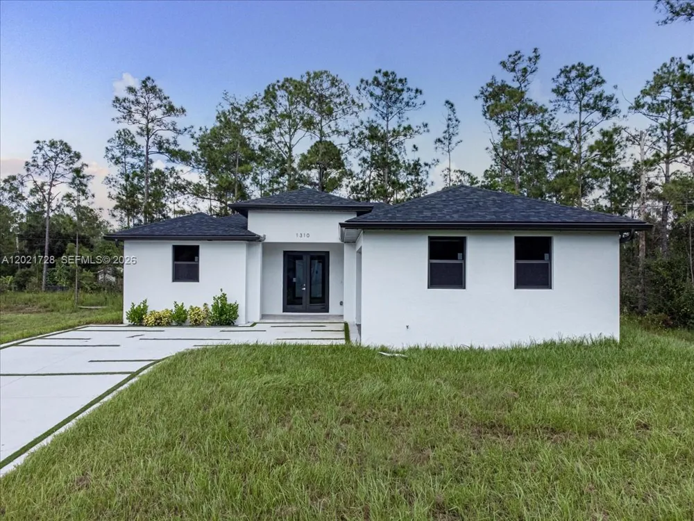 1310 Jefferson Ave Lehigh Acres, FL 33972