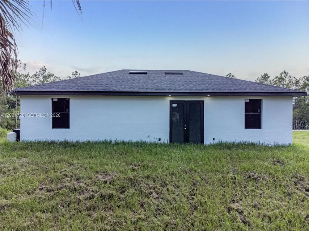 1310 Jefferson Ave Lehigh Acres, FL 33972