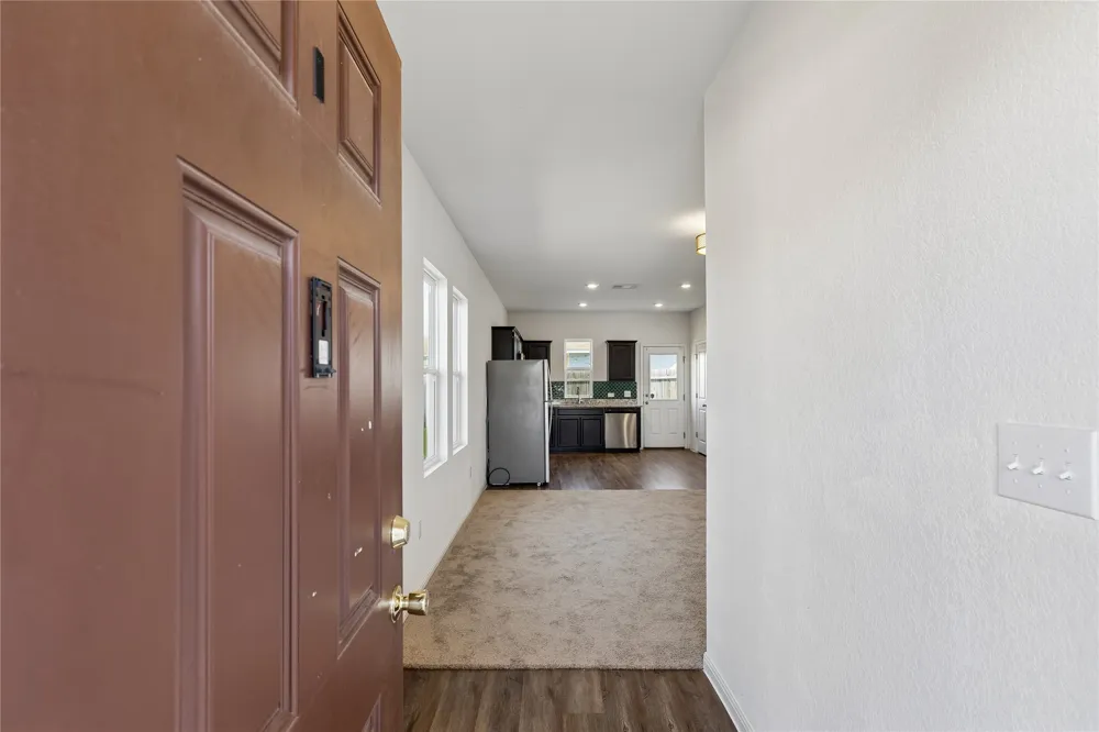 124 Peony Lane Jarrell, TX 76537