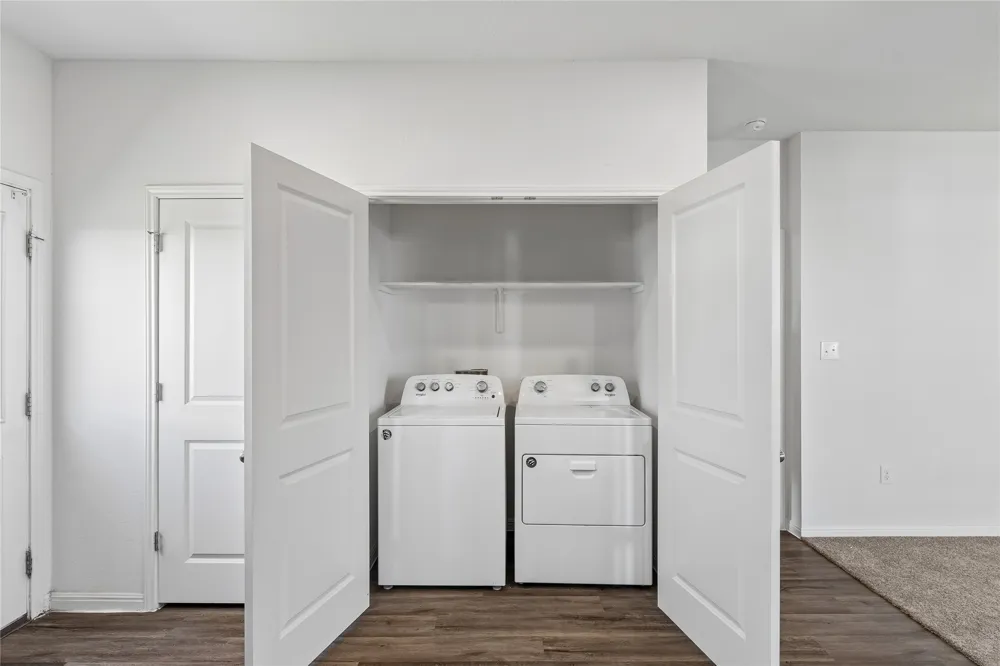 124 Peony Lane Jarrell, TX 76537