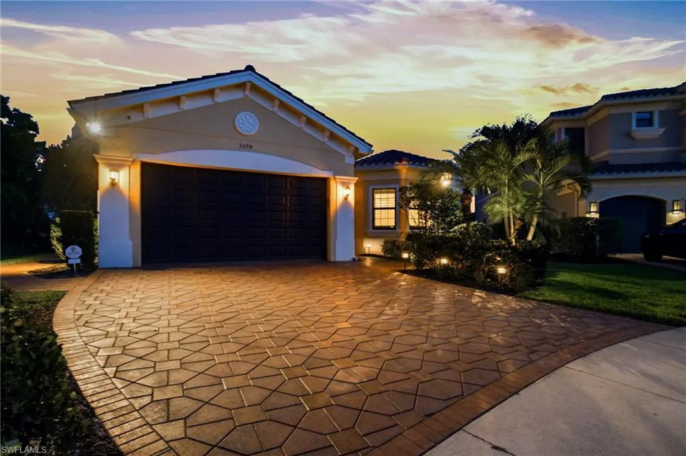3098 Hudson Terrace Naples, FL 34119