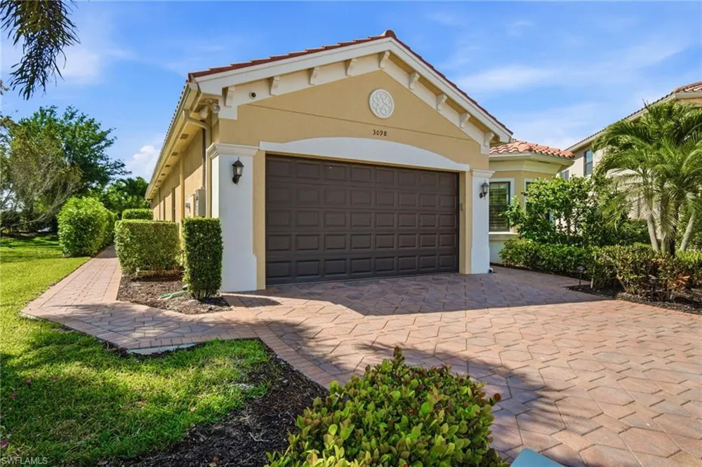 3098 Hudson Terrace Naples, FL 34119