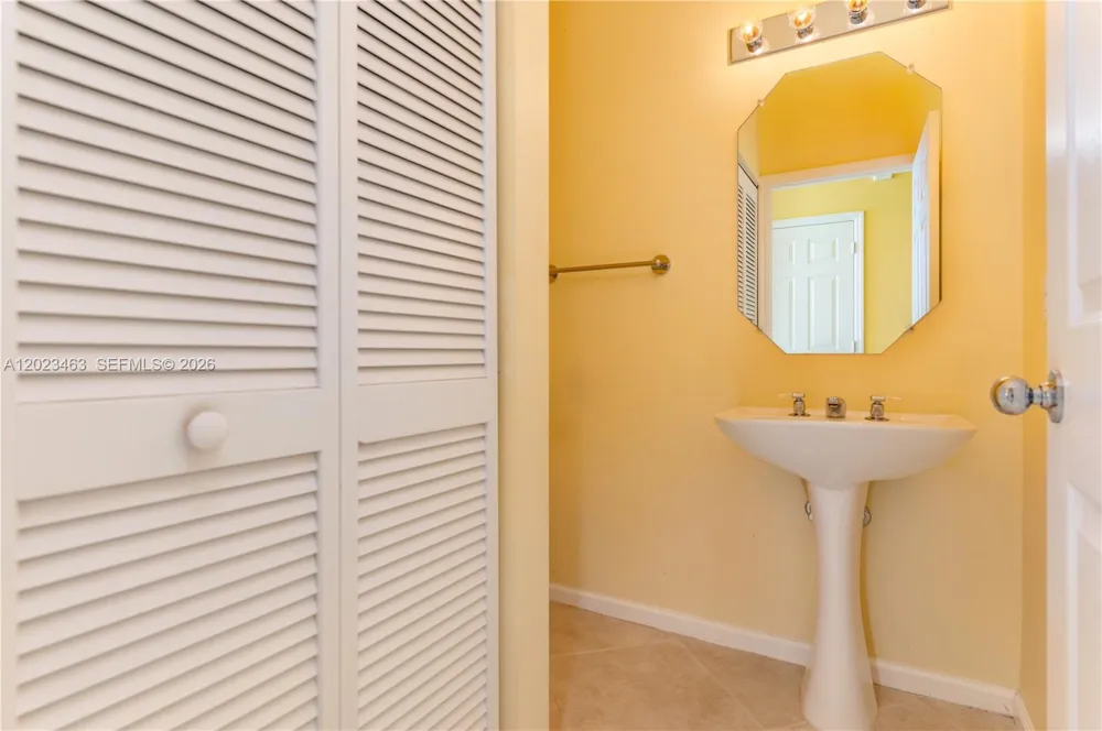 7131 NW Turtle Walk Boca Raton, FL 33487