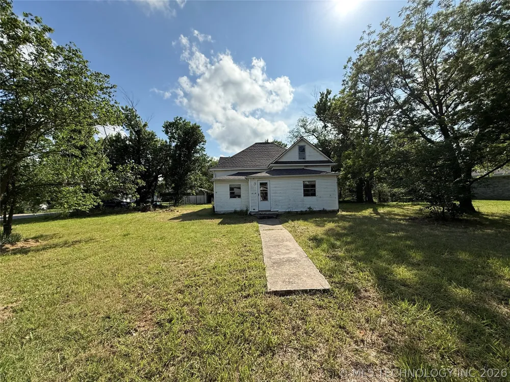 210 B STREET NW Inola, OK 74036