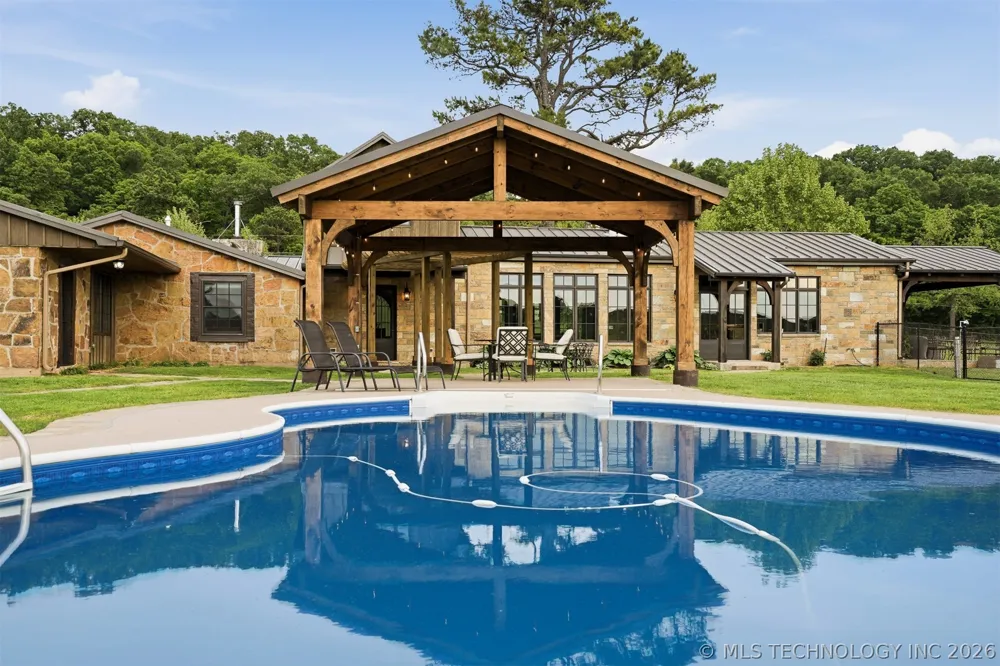 24068 E 785 ROAD Welling, OK 74471