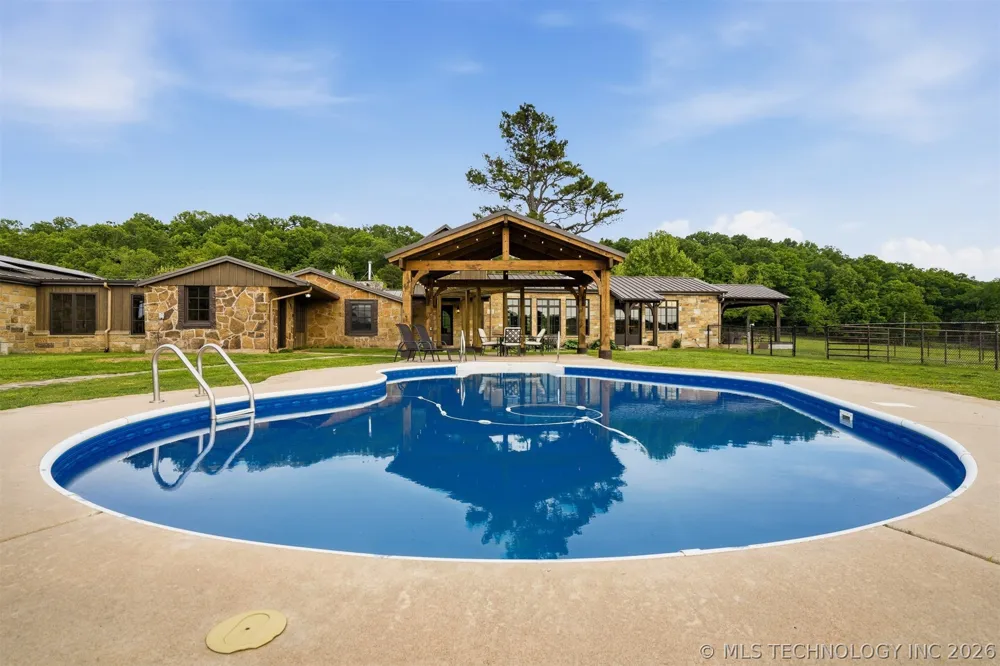 24068 E 785 ROAD Welling, OK 74471