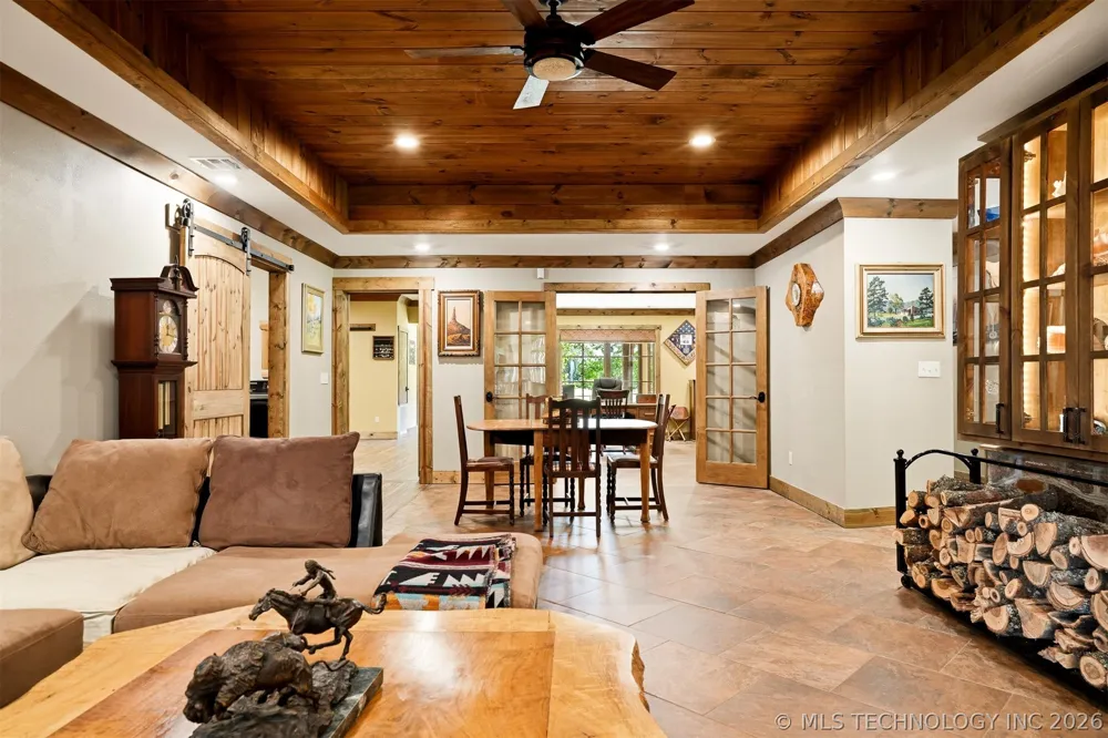 24068 E 785 ROAD Welling, OK 74471