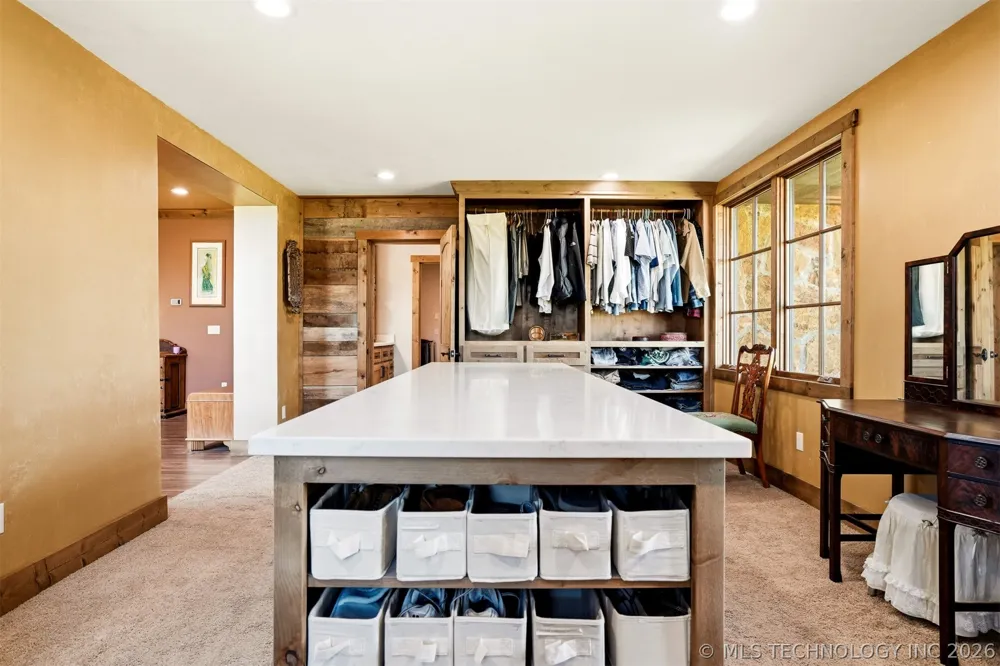 24068 E 785 ROAD Welling, OK 74471