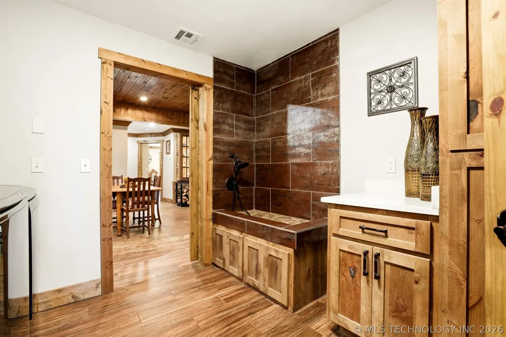24068 E 785 ROAD Welling, OK 74471