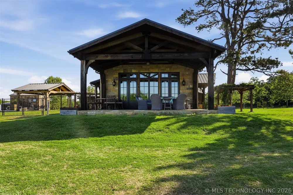 24068 E 785 ROAD Welling, OK 74471